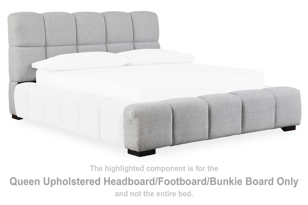 Grendusk Upholstered Bed