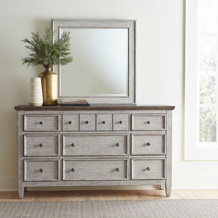 Heartland Queen Panel Bed, Dresser & Mirror